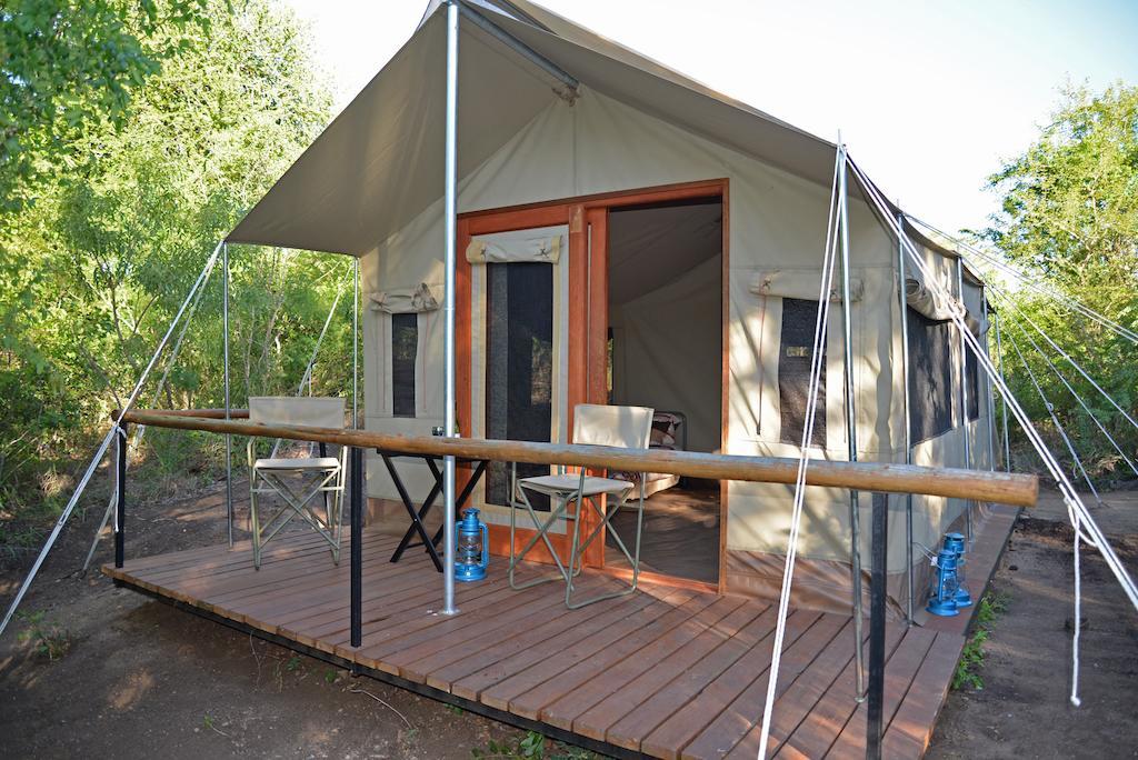 Hotel The Wild Olive Tree Camp Welverdiend  Zimmer foto